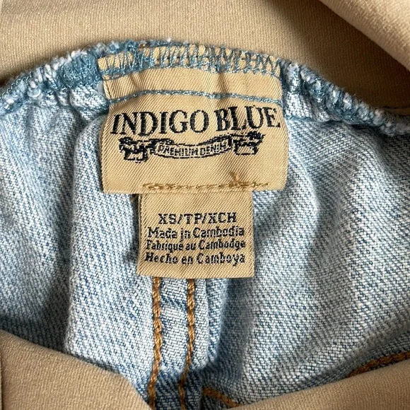 Maternity Indigo Blue Crop Jeans Size XS - Picture 4 of 4